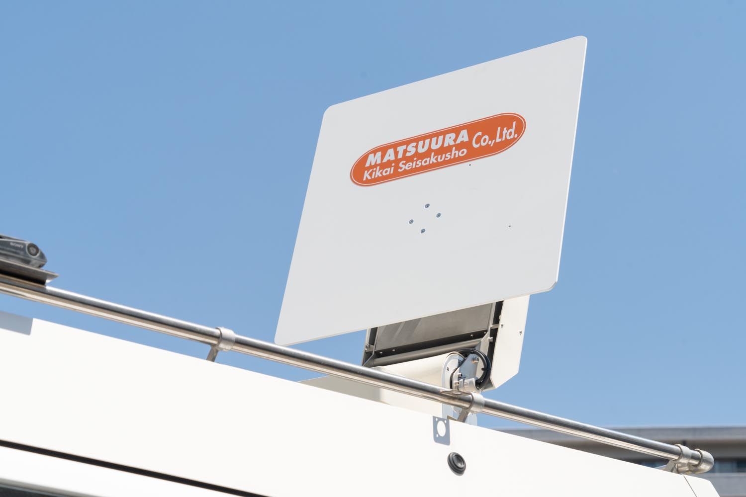 衛星通信アンテナ雲台